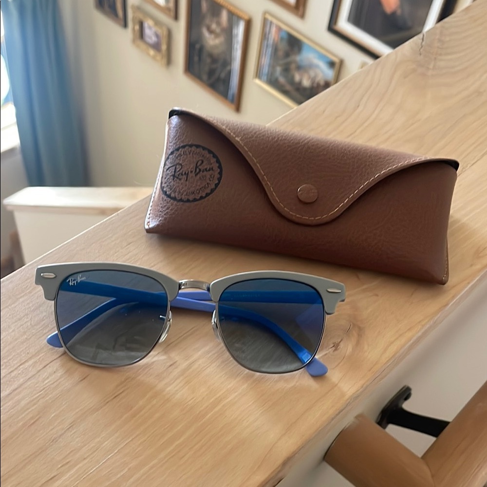 Ray-Ban Rare Blue wayfarer sunglasses